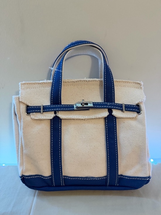 unbranded Handbags - Canvas Tote Handbag in Natural with Blue Trim